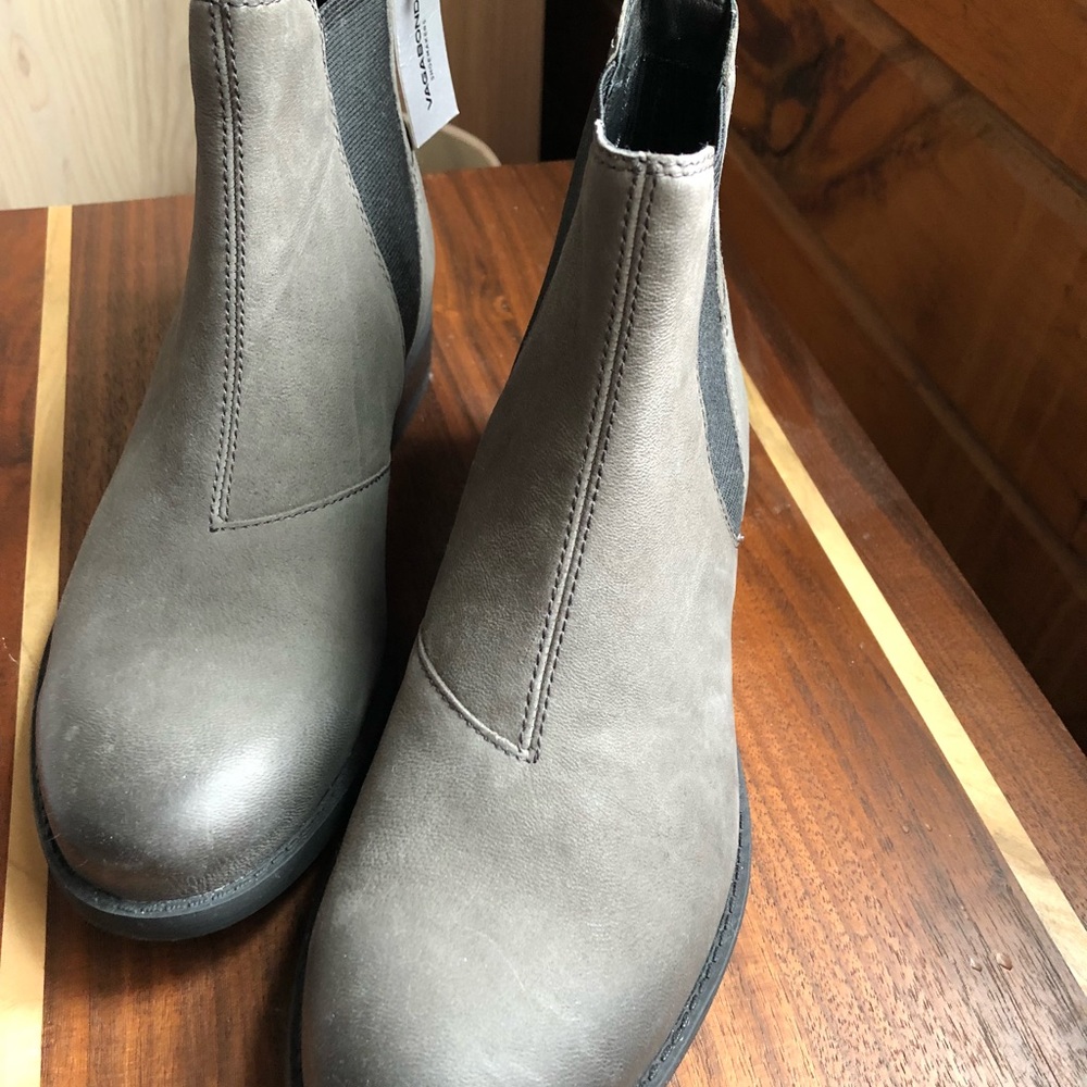 Boot - Picture 3 of 3